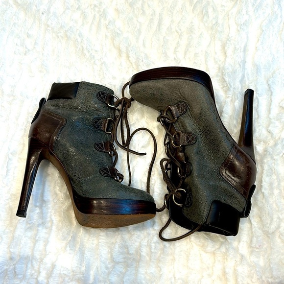 Tory Burch Gray and Brown Ankle Boots - Picture 2 of 13